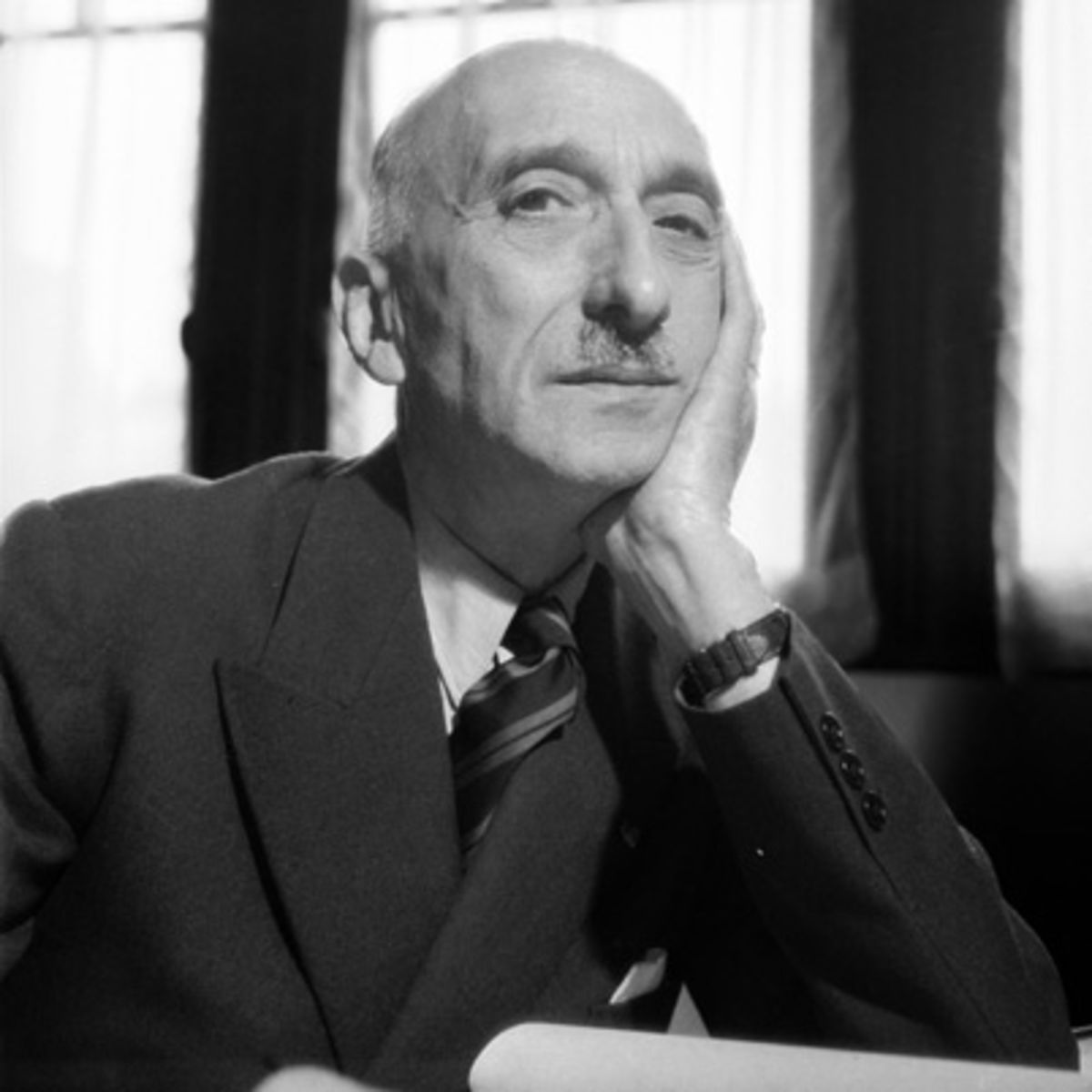 Analysis of François Mauriac’s The Desert of Love – Literary Theory and ...
